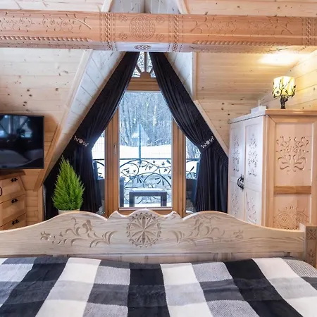 Dom wakacyjny Udanypobyt Przy Potoku *