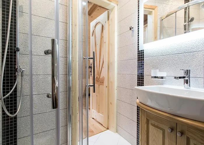 Holiday home Udanypobyt Przy Potoku *